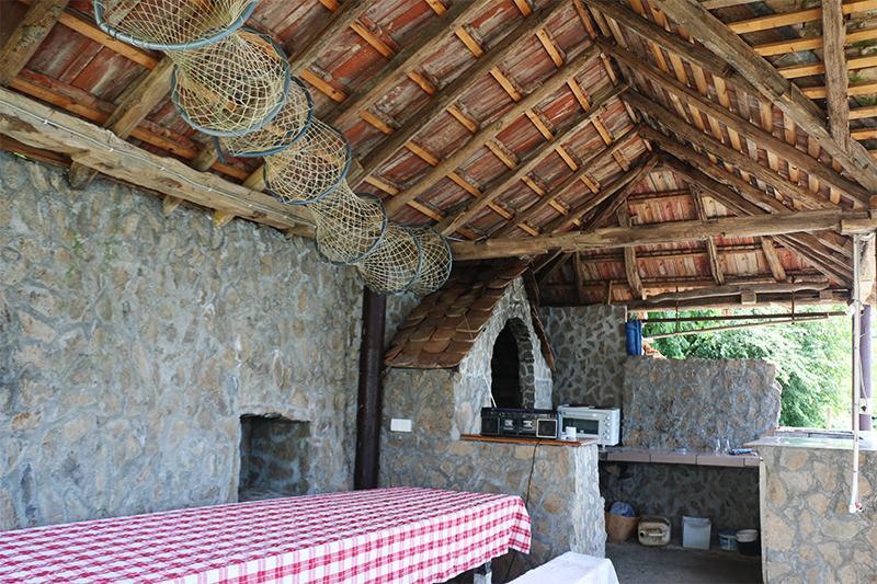 Chalet Ljubicine Kolibe Golubinje Buitenkant foto